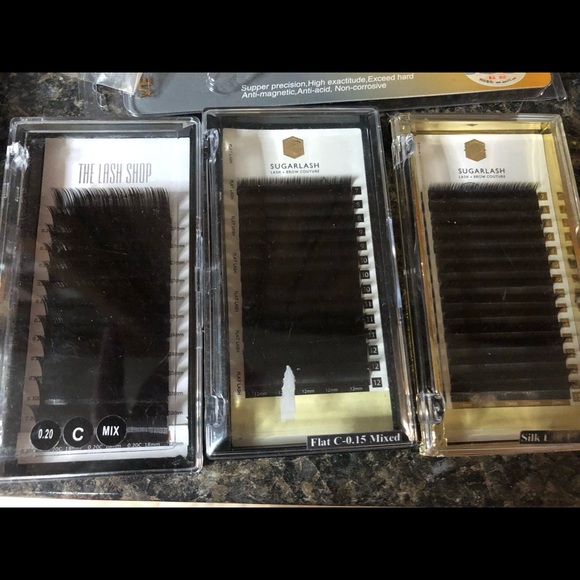 Eyelash Extension Supply Lot - Picture 13 of 13